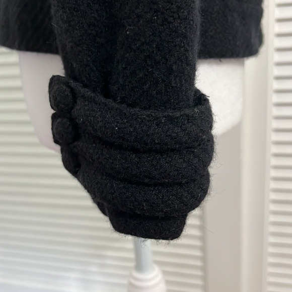 Cute black jacket - Picture 5 of 8